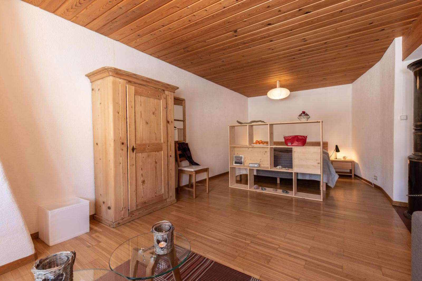 Chasa Curasch Apartman Scuol Kültér fotó