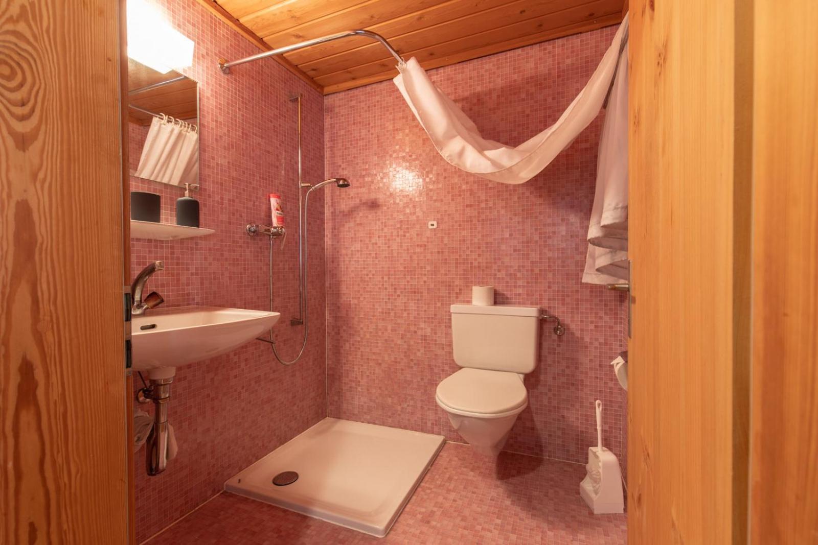 Chasa Curasch Apartman Scuol Kültér fotó
