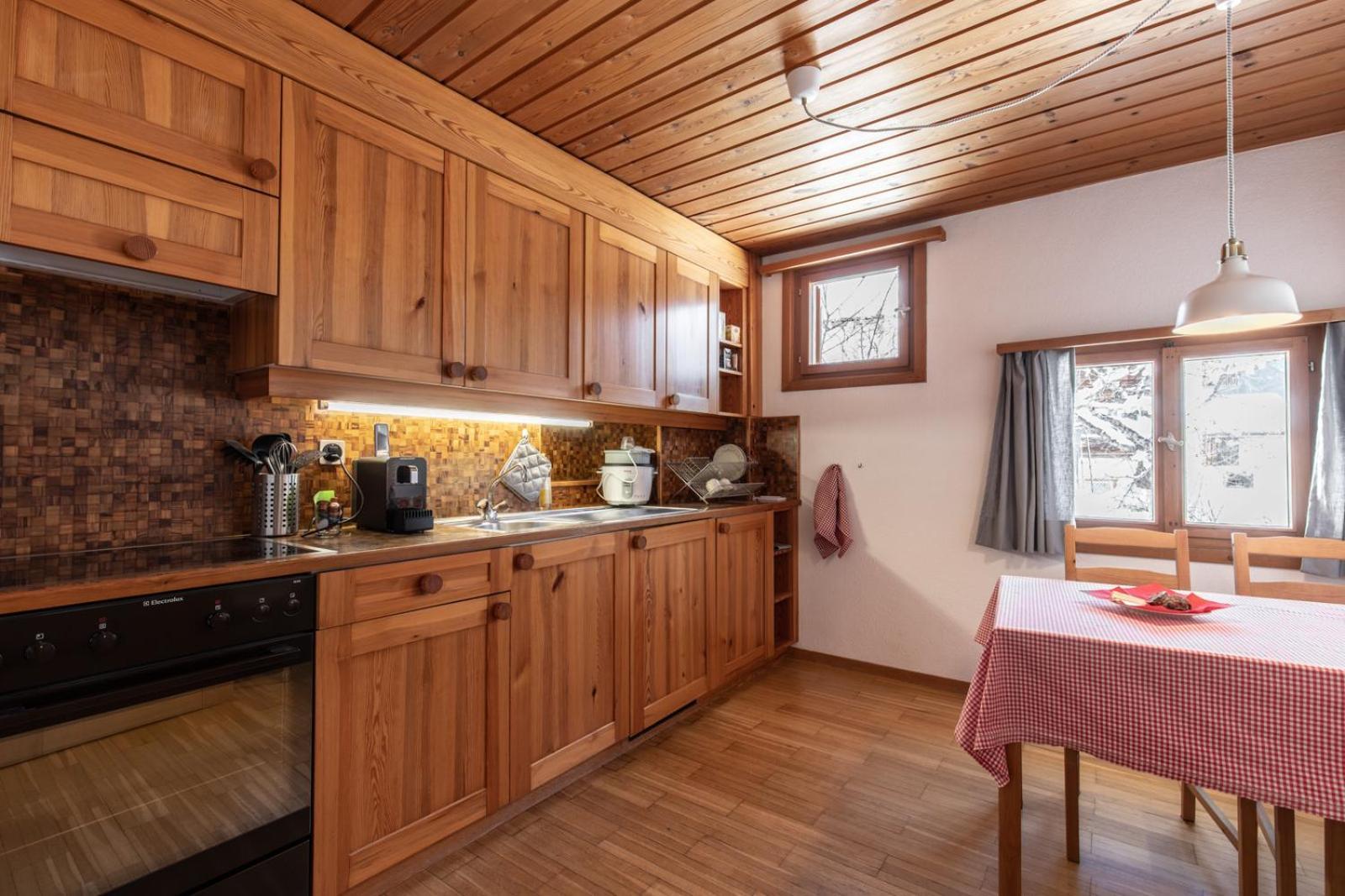 Chasa Curasch Apartman Scuol Kültér fotó